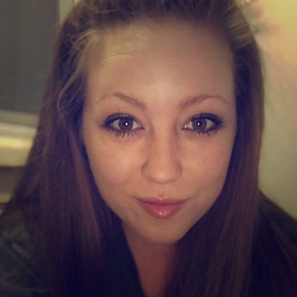 Meet your Posher, Meagan - Picture 1 of 1